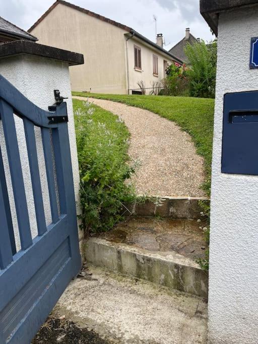 Charmante Maison De Ville Climatisee Avec Wifi 생티리에 라 페르슈 외부 사진